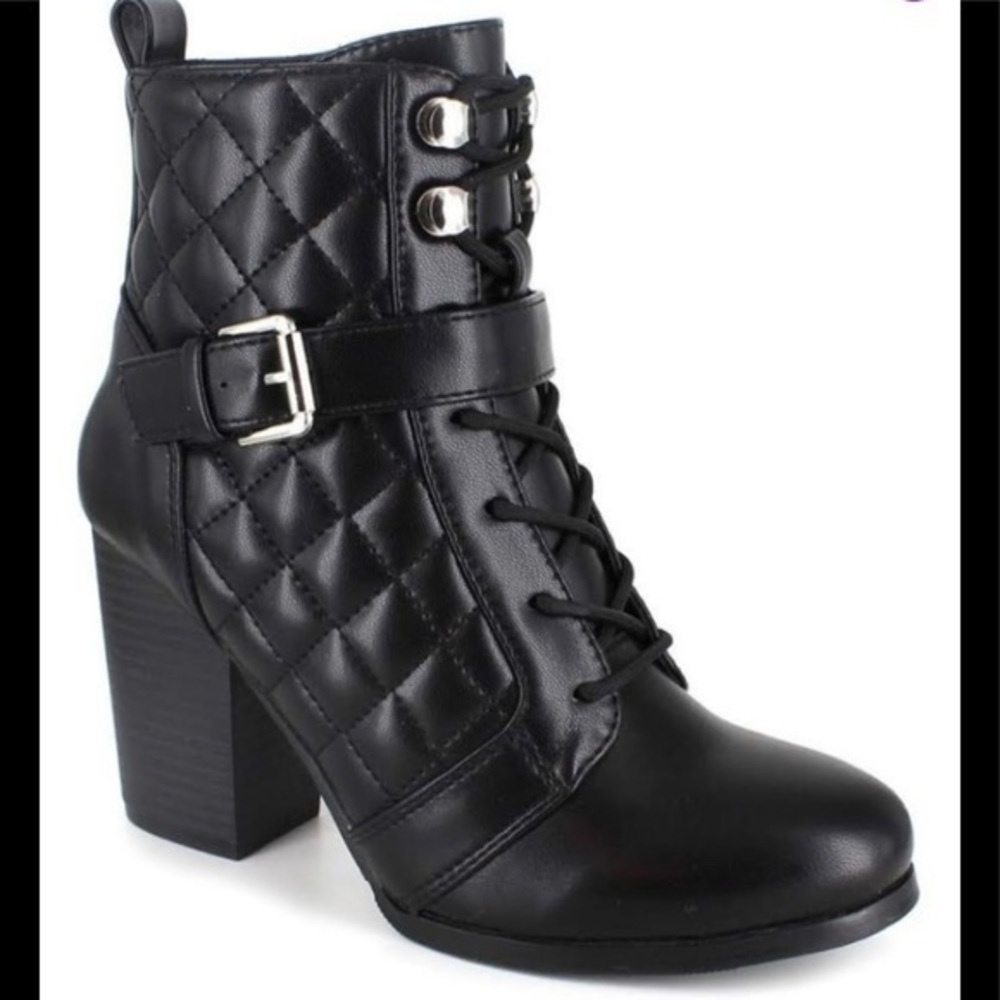 NIB-Xoxo Black Quilted Bootie